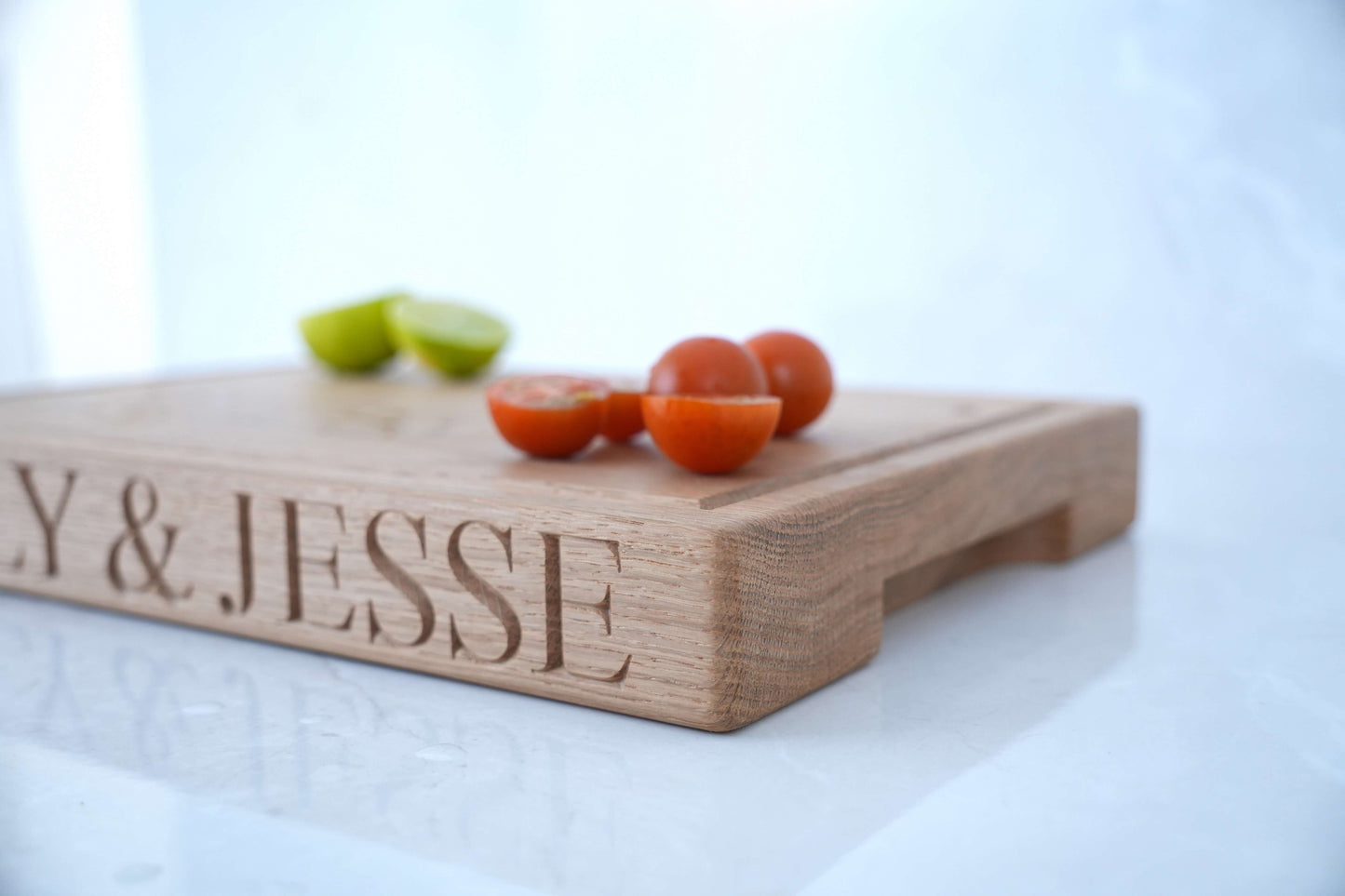 Medium Personalised Oak Chopping Board