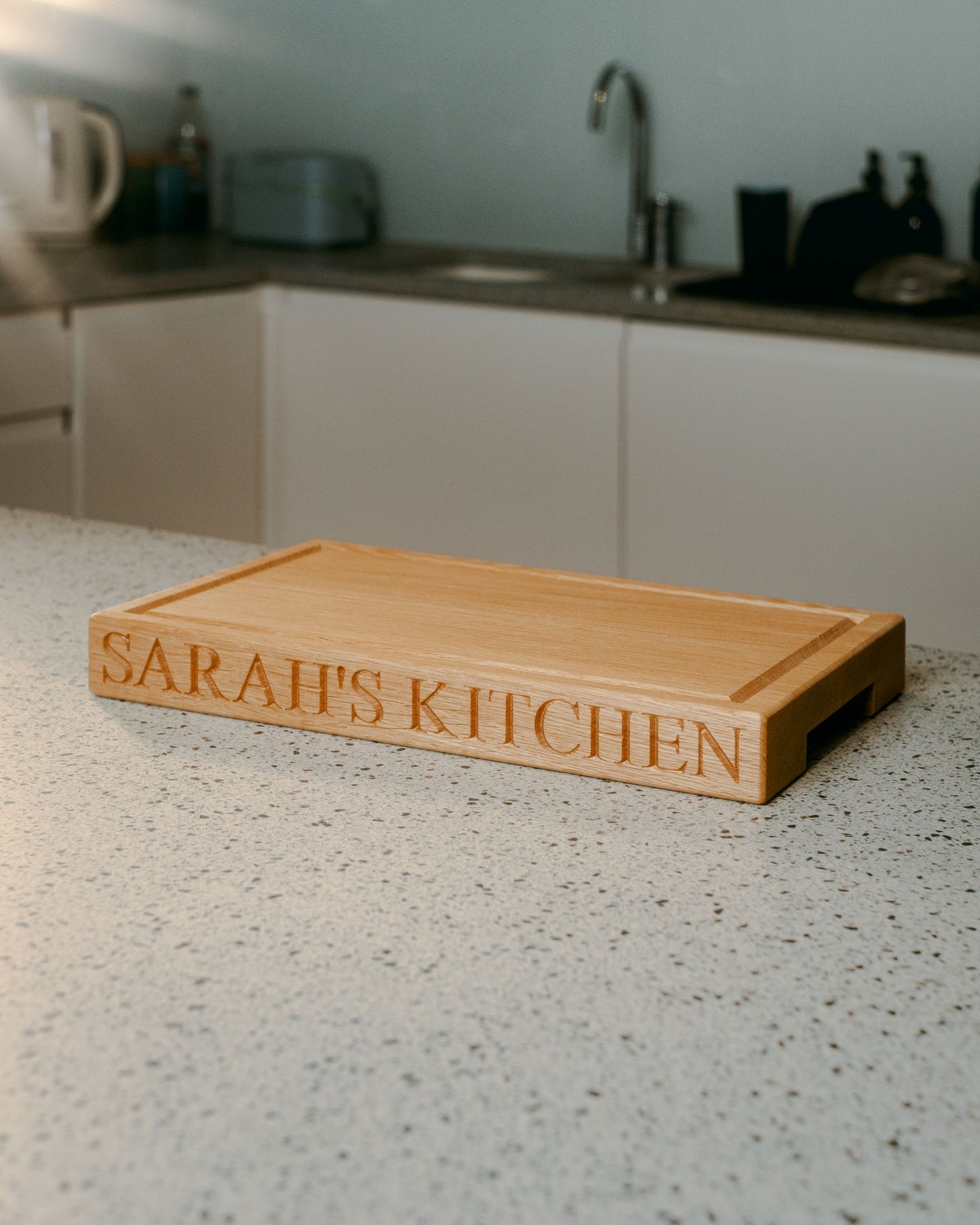 Medium Personalised Oak Chopping Board
